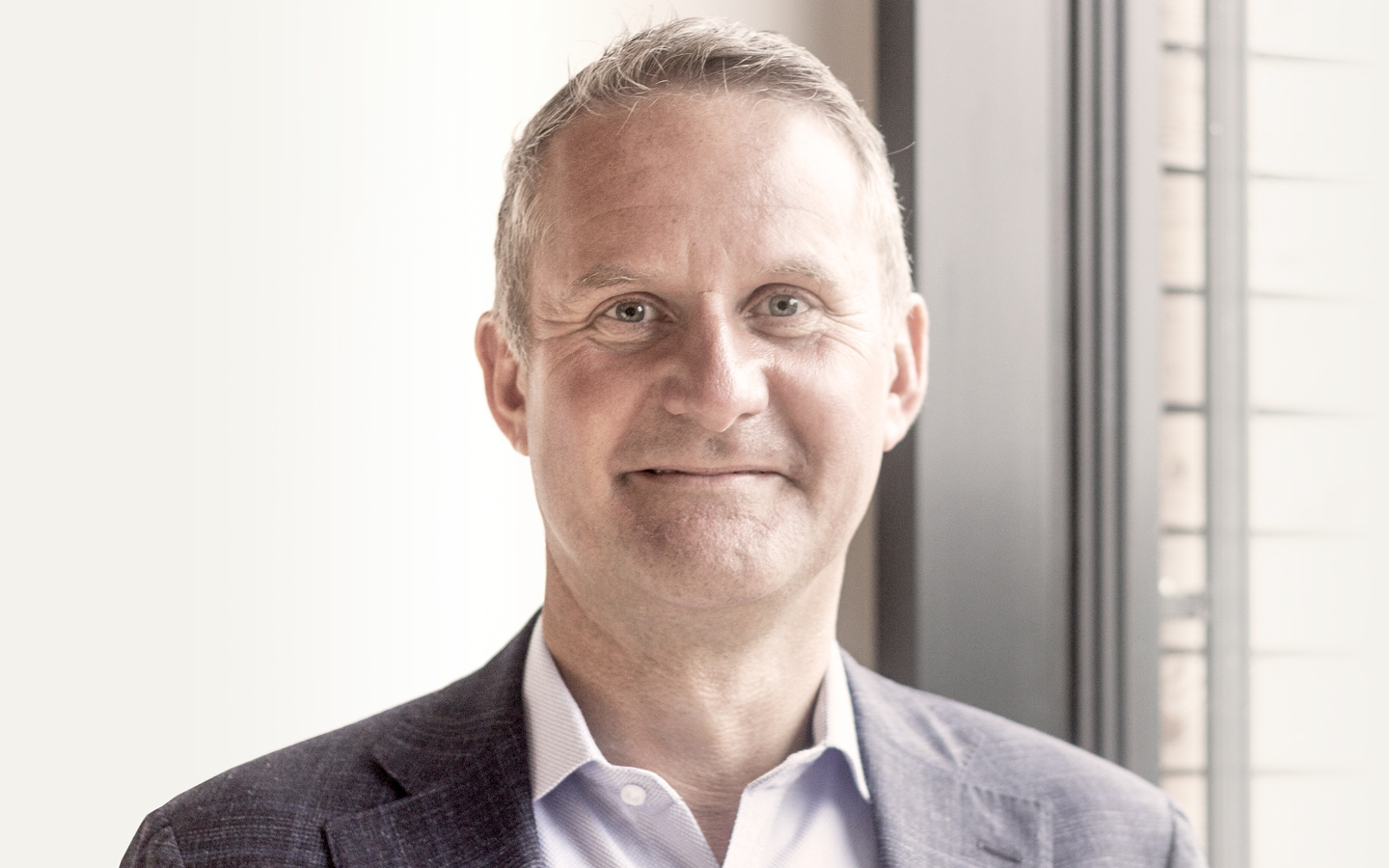 DR. JENS STIEF ÜBERNIMMT ALS CEO DER FAST LEAN SMART GROUP GMBH DIE LEITUNG